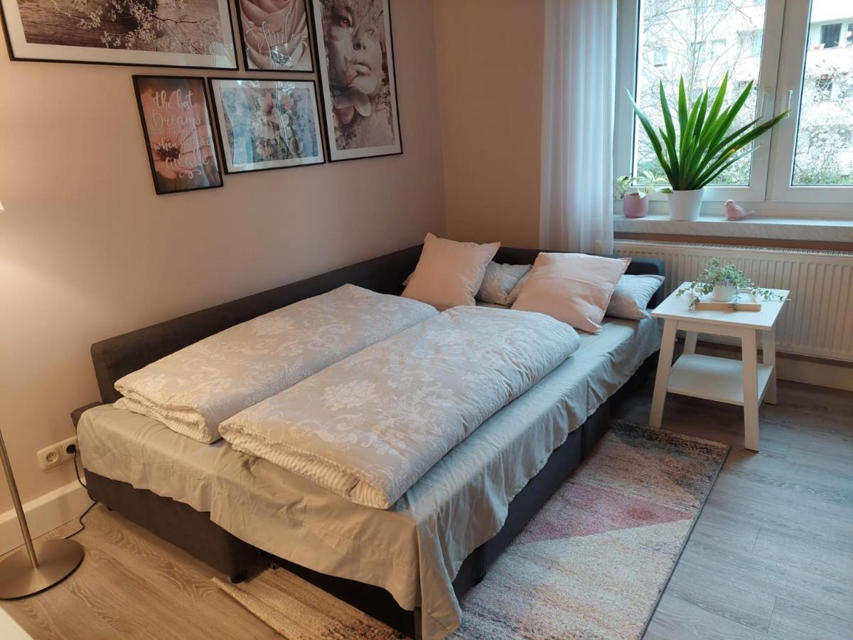 Helles Modern Eingerichtetes Apartment Halle  Zewnętrze zdjęcie